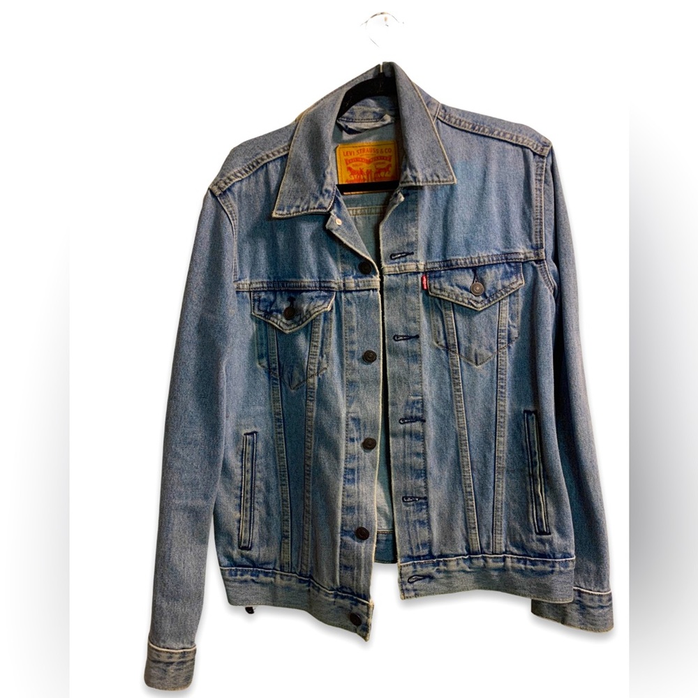 Levis Denim Truckers Jacket